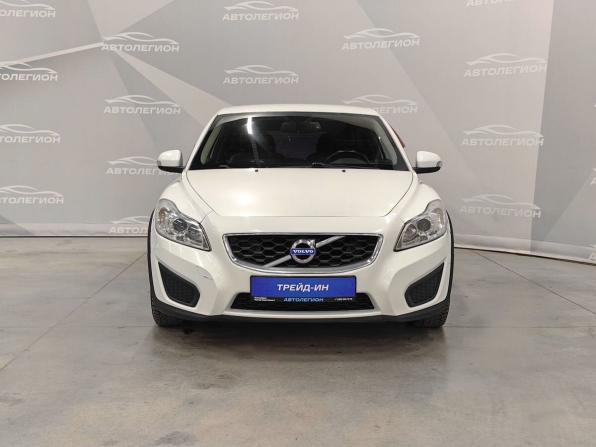 Volvo C30 I Рестайлинг с пробегом 2011 года, цена 800 000 рублей, 215401 км, хэтчбек, Автокод Объявления