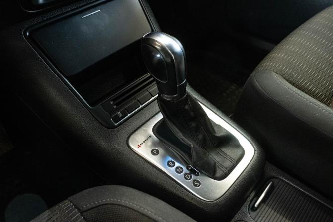 Volkswagen Tiguan I Рестайлинг с пробегом 2012 года, цена 1 419 000 рублей, 184099 км, внедорожник, Автокод Объявления
