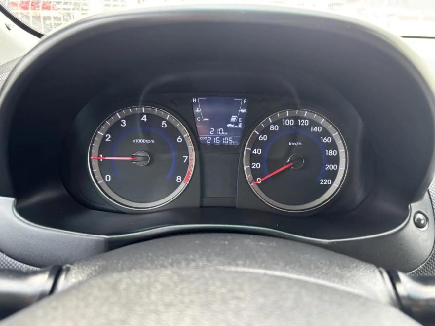 Hyundai Solaris I Альметьевск  - изображение 8