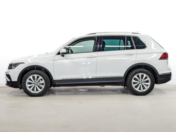 Volkswagen Tiguan II Рестайлинг с пробегом 2021 года, цена 3 150 000 рублей, 52829 км, внедорожник, Автокод Объявления