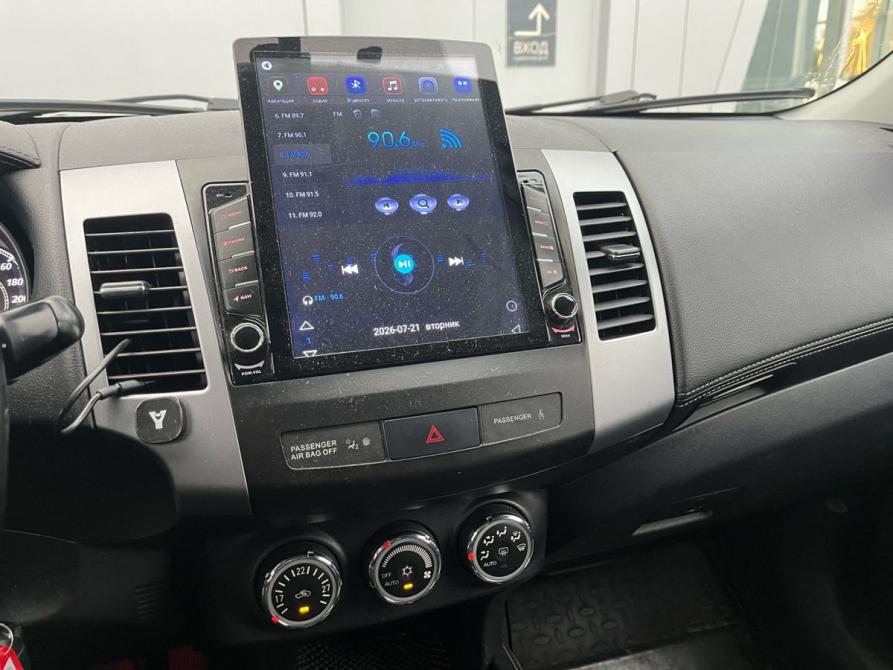 Mitsubishi Outlander II Рестайлинг Санкт-Петербург  - изображение 5