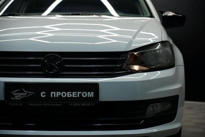 Volkswagen Polo V Рестайлинг с пробегом 2016 года, цена 997 000 рублей, 86000 км, седан, Автокод Объявления