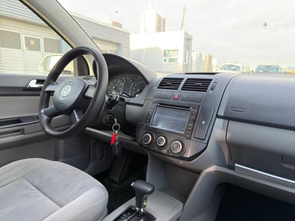 Volkswagen Polo IV Рестайлинг с пробегом 2006 года, цена 325 000 рублей, 207813 км, хэтчбек, Автокод Объявления