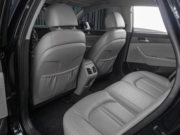 Hyundai Sonata VII (LF) Рестайлинг с пробегом 2018 года, цена 2 059 000 рублей, 92134 км, седан, Автокод Объявления