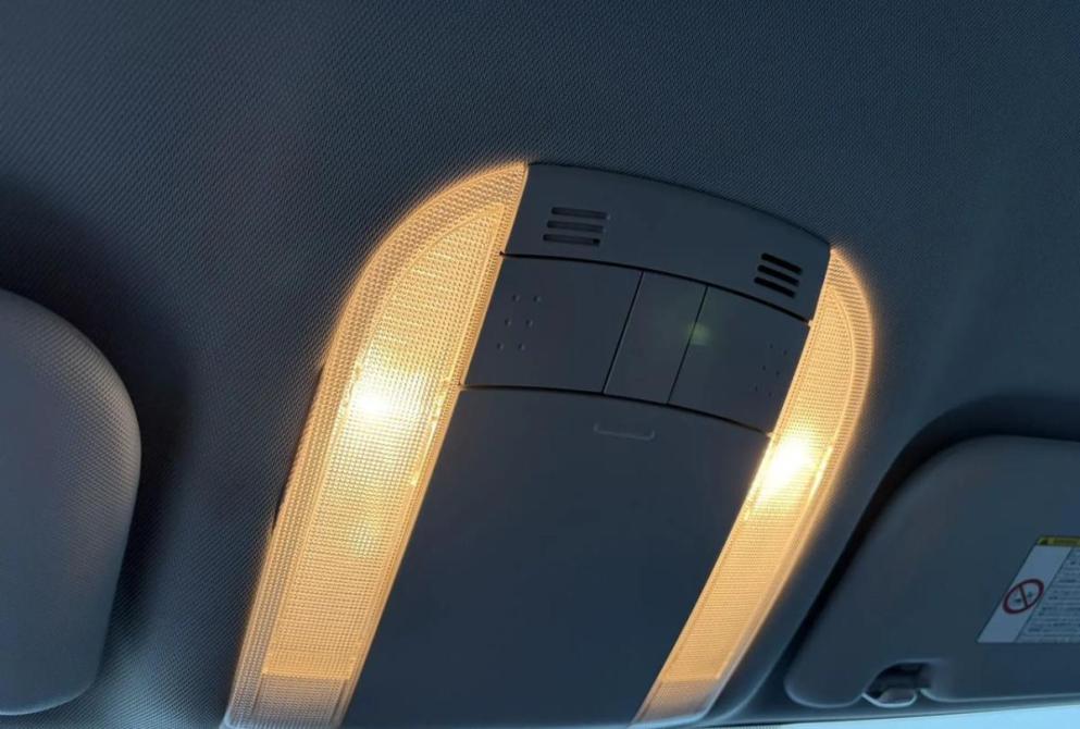 Toyota Auris I Киров  - изображение 22