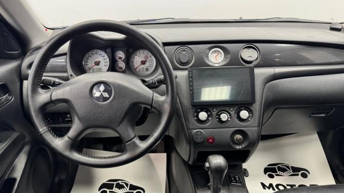 Mitsubishi Outlander I с пробегом 2007 года, цена 655 000 рублей, 242927 км, внедорожник, Автокод Объявления