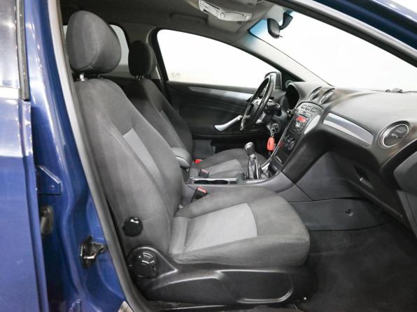 Ford Mondeo IV Рестайлинг с пробегом 2012 года, цена 700 000 рублей, 157452 км, седан, Автокод Объявления