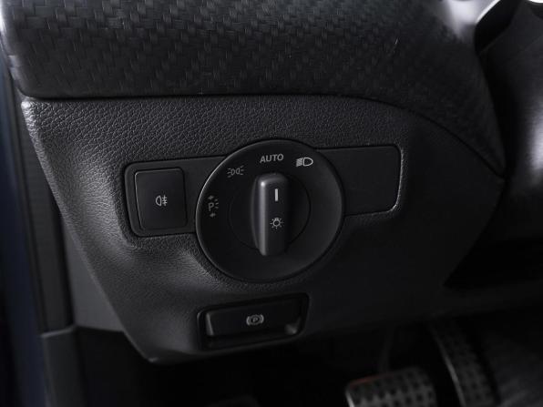 Mercedes-Benz GLA I (X156) Рестайлинг с пробегом 2019 года, цена 1 840 000 рублей, 136862 км, внедорожник, Автокод Объявления