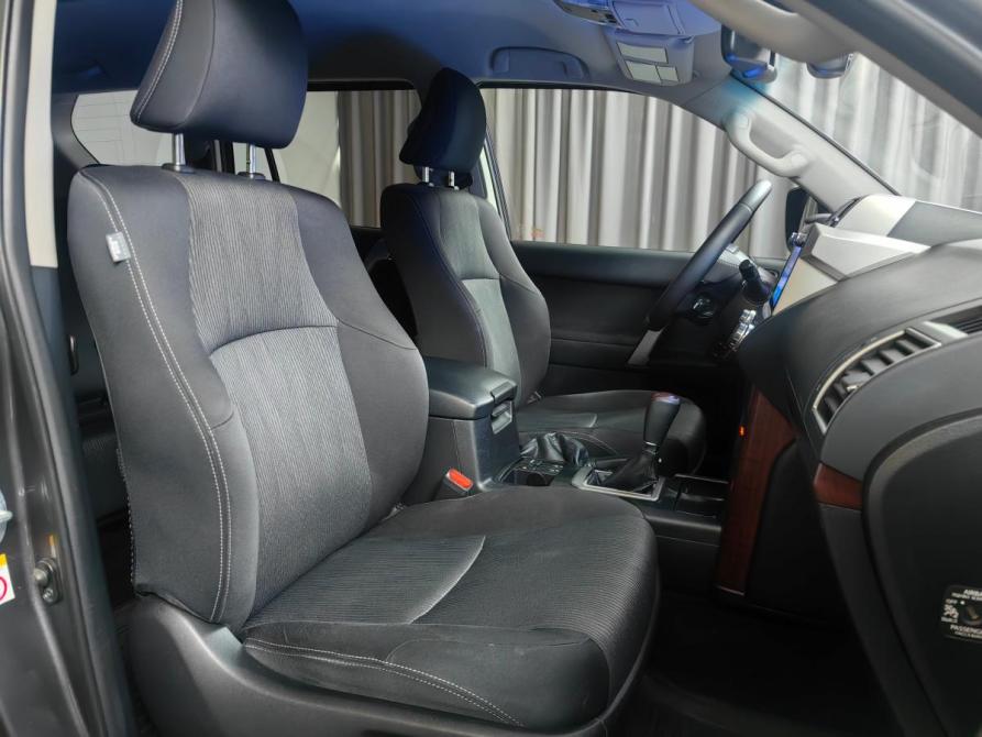 Toyota Land Cruiser Prado 150 Series Рестайлинг 1 Москва  - изображение 8