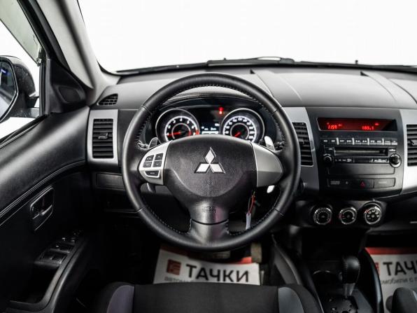 Mitsubishi Outlander II Рестайлинг с пробегом 2011 года, цена 1 095 500 рублей, 240655 км, внедорожник, Автокод Объявления