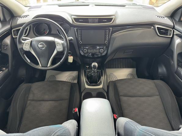 Nissan Qashqai II с пробегом 2017 года, цена 1 350 000 рублей, 144247 км, внедорожник, Автокод Объявления