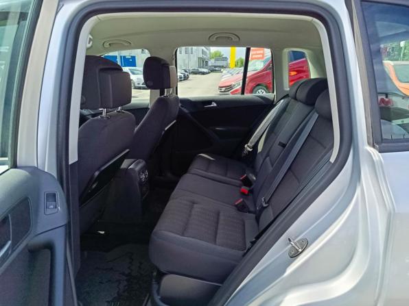 Volkswagen Tiguan I Рестайлинг с пробегом 2016 года, цена 1 879 995 рублей, 118240 км, внедорожник, Автокод Объявления