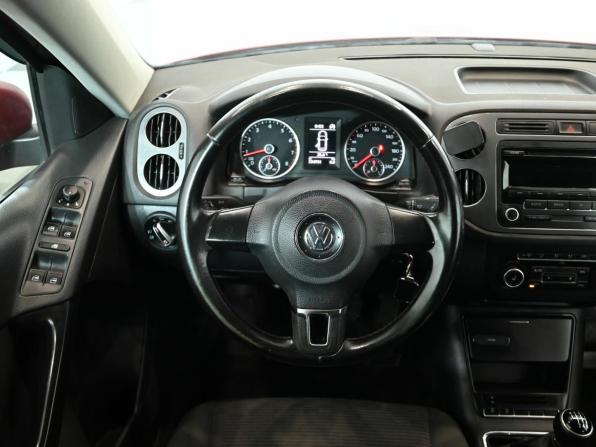 Volkswagen Tiguan I Рестайлинг с пробегом 2013 года, цена 800 000 рублей, 234791 км, внедорожник, Автокод Объявления