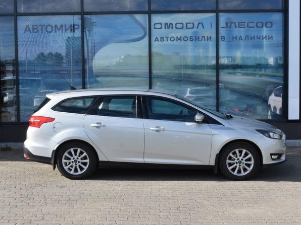 Ford Focus III Рестайлинг с пробегом 2017 года, цена 1 130 000 рублей, 122940 км, универсал, Автокод Объявления