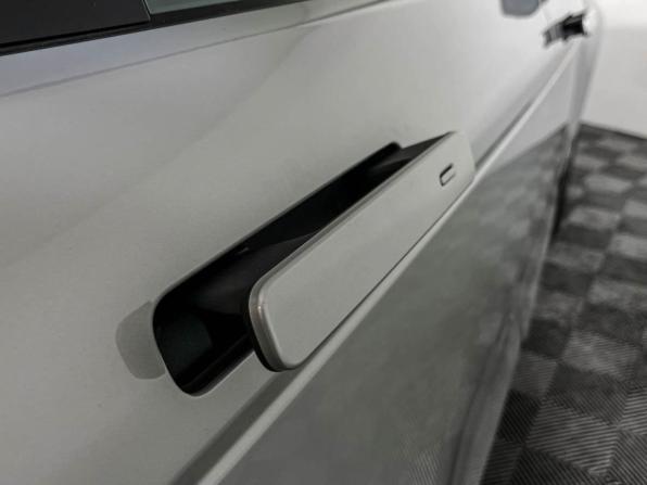 Land Rover Range Rover Evoque II с пробегом 2019 года, цена 2 990 000 рублей, 143597 км, внедорожник, Автокод Объявления