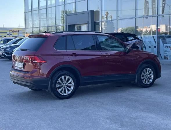 Volkswagen Tiguan II с пробегом 2020 года, цена 2 420 000 рублей, 105813 км, внедорожник, Автокод Объявления