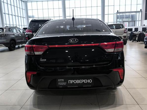 Kia Rio IV с пробегом 2018 года, цена 1 380 000 рублей, 132721 км, седан, Автокод Объявления