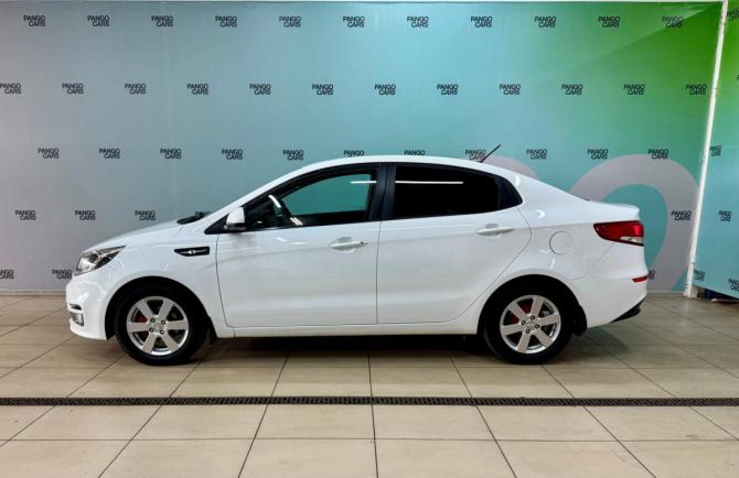 Kia Rio III Рестайлинг с пробегом 2016 года, цена 1 025 000 рублей, 174323 км, седан, Автокод Объявления