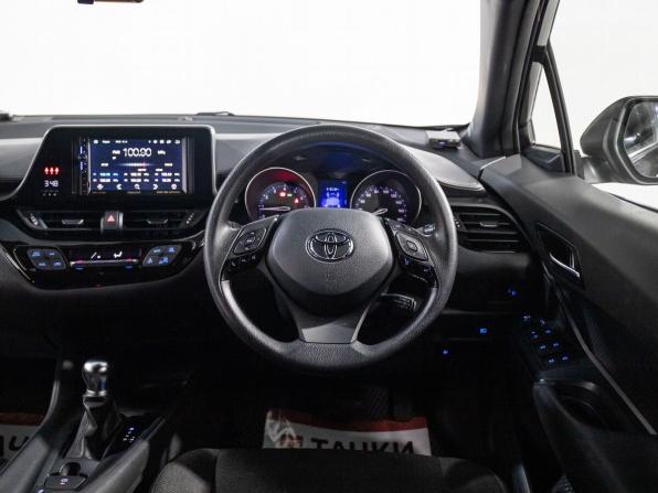 Toyota C-HR I с пробегом 2019 года, цена 1 549 500 рублей, 100800 км, внедорожник, Автокод Объявления