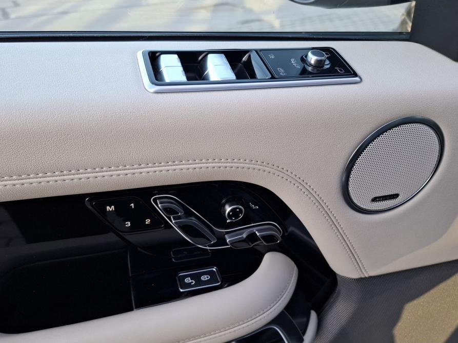 Land Rover Range Rover IV Рестайлинг Санкт-Петербург  - изображение 20