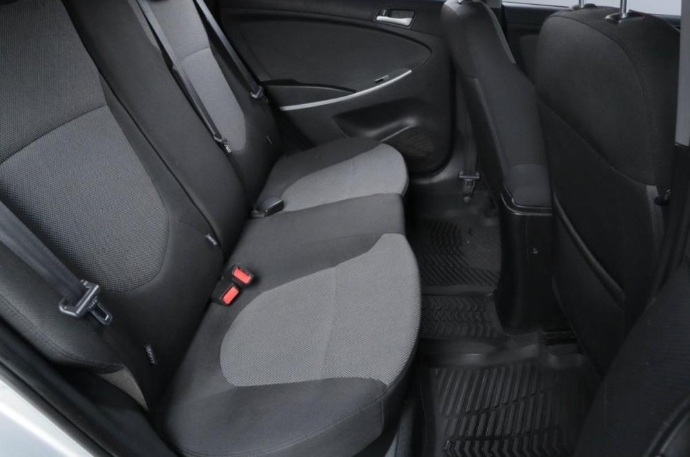 Hyundai Solaris I Челябинск  - изображение 17