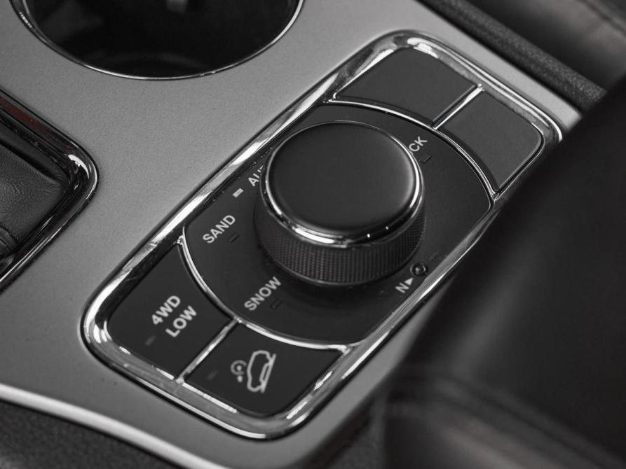Jeep Grand Cherokee IV (WK2) Рестайлинг Москва  - изображение 21