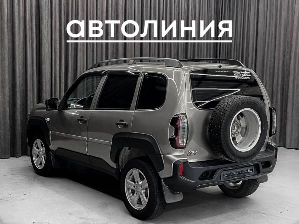 Lada (ВАЗ) Niva Travel I с пробегом 2022 года, цена 990 000 рублей, 54000 км, внедорожник, Автокод Объявления