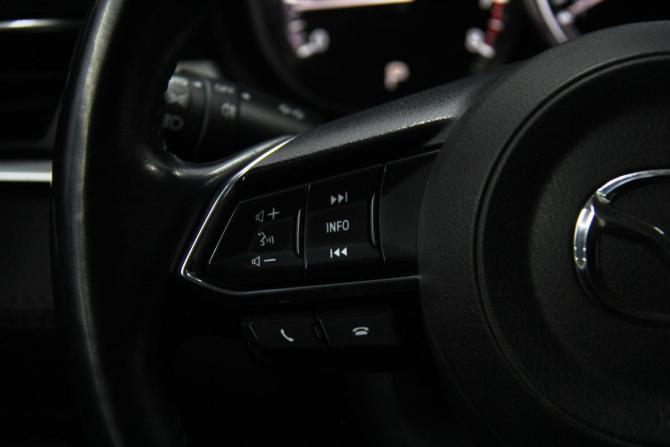 Mazda 6 III (GJ) Рестайлинг 2 с пробегом 2019 года, цена 1 822 000 рублей, 121800 км, седан, Автокод Объявления