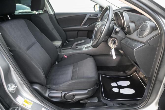 Mazda Axela II с пробегом 2009 года, цена 748 000 рублей, 166000 км, седан, Автокод Объявления