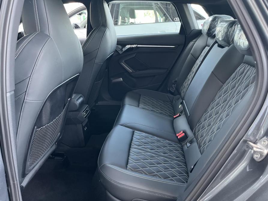 Audi A3 IV (8Y) Рестайлинг Санкт-Петербург  - изображение 9