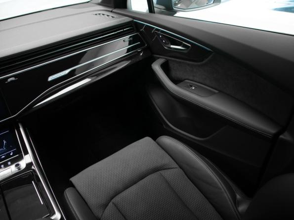 Audi Q7 II (4M) Рестайлинг 2 с пробегом 2026 года, цена 9 990 000 рублей, 3630 км, внедорожник, Автокод Объявления