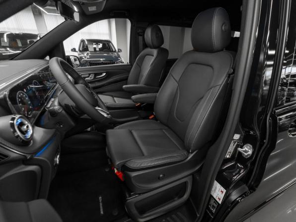 Mercedes-Benz V-Класс III (W447) Рестайлинг 2 с пробегом 2025 года, цена 13 500 000 рублей, 22 км, минивэн, Автокод Объявления