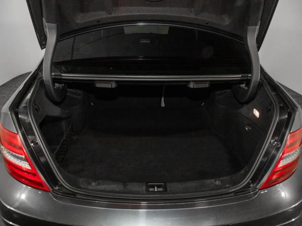 Mercedes-Benz C-Класс III (W204) Рестайлинг с пробегом 2013 года, цена 1 415 000 рублей, 149464 км, седан, Автокод Объявления