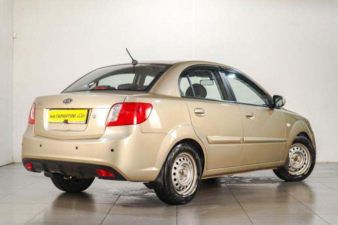 Kia Rio II Рестайлинг с пробегом 2010 года, цена 589 000 рублей, 153428 км, седан, Автокод Объявления
