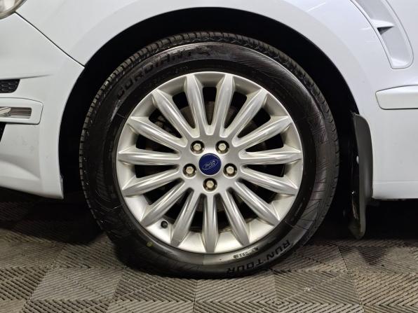 Ford S-MAX I Рестайлинг с пробегом 2012 года, цена 749 000 рублей, 266002 км, минивэн, Автокод Объявления