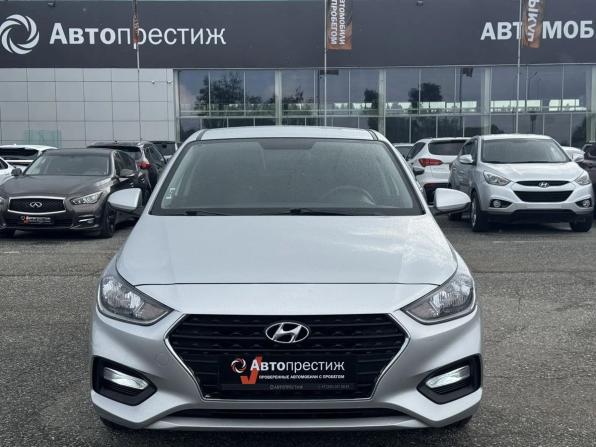 Hyundai Solaris II с пробегом 2019 года, цена 1 385 000 рублей, 125000 км, седан, Автокод Объявления