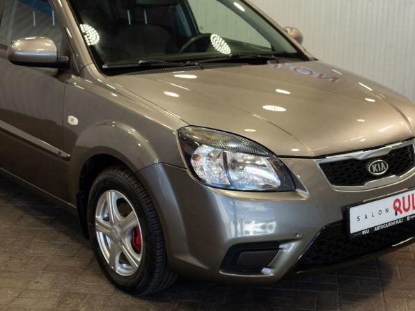 Kia Rio II Рестайлинг с пробегом 2010 года, цена 720 000 рублей, 147811 км, хэтчбек, Автокод Объявления