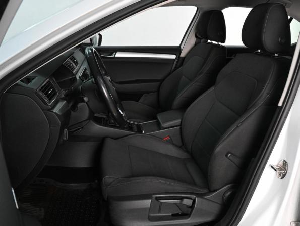 Skoda Superb III с пробегом 2019 года, цена 2 059 000 рублей, 88137 км, лифтбек, Автокод Объявления