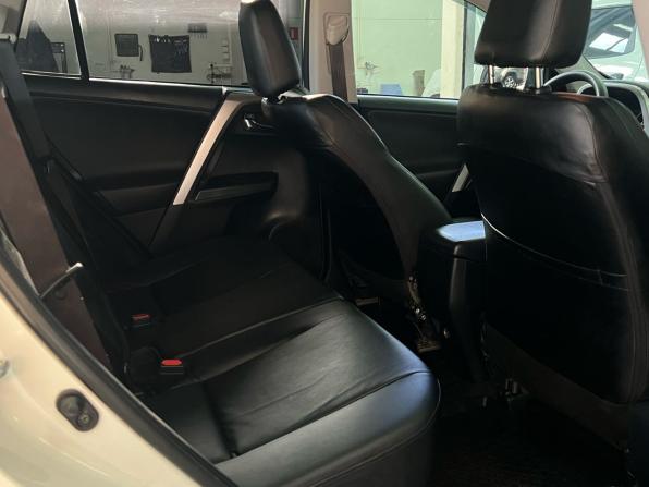 Toyota RAV4 IV (XA40) Рестайлинг с пробегом 2016 года, цена 2 199 000 рублей, 156447 км, внедорожник, Автокод Объявления