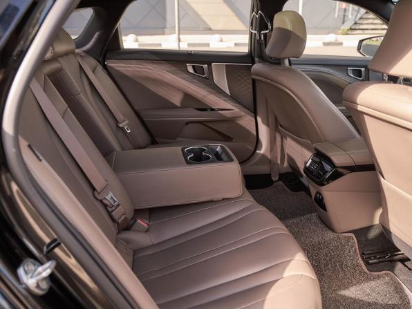Kia K8 I с пробегом 2021 года, цена 3 500 000 рублей, 41177 км, седан, Автокод Объявления