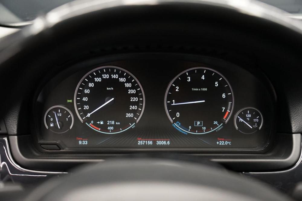 BMW 5 серии VI (F10/F11/F07) Рестайлинг Крым  - изображение 14