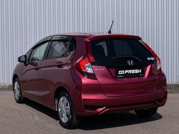 Honda Fit III Рестайлинг с пробегом 2019 года, цена 1 182 000 рублей, 71953 км, хэтчбек, Автокод Объявления