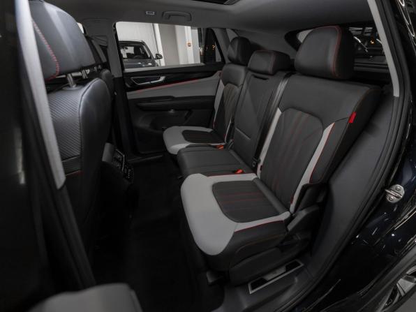 Volkswagen Teramont I Рестайлинг (China Market) с пробегом 2026 года, цена 5 500 000 рублей, 50 км, внедорожник, Автокод Объявления