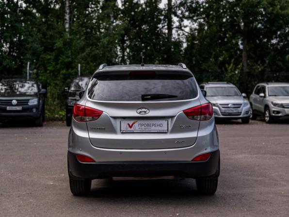 Hyundai ix35 I с пробегом 2011 года, цена 830 000 рублей, 207182 км, внедорожник, Автокод Объявления