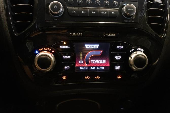 Nissan Juke I с пробегом 2012 года, цена 1 049 000 рублей, 133174 км, внедорожник, Автокод Объявления