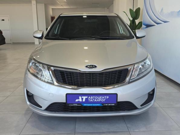 Kia Rio III с пробегом 2012 года, цена 999 000 рублей, 130000 км, хэтчбек, Автокод Объявления