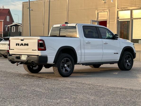 Ram 1500 V с пробегом 2020 года, цена 6 990 000 рублей, 105867 км, offers.body_type.unknown, Автокод Объявления