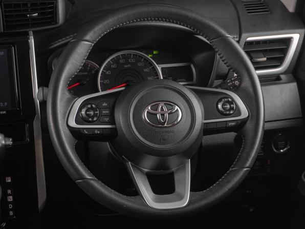 Toyota Roomy I Рестайлинг с пробегом 2021 года, цена 1 399 000 рублей, 104774 км, микровэн, Автокод Объявления