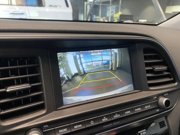 Hyundai Elantra VI (AD) Рестайлинг с пробегом 2019 года, цена 1 299 000 рублей, 123500 км, седан, Автокод Объявления