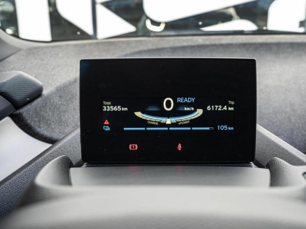 BMW i3 I (I01) Рестайлинг с пробегом 2018 года, цена 2 470 000 рублей, 33565 км, хэтчбек, Автокод Объявления